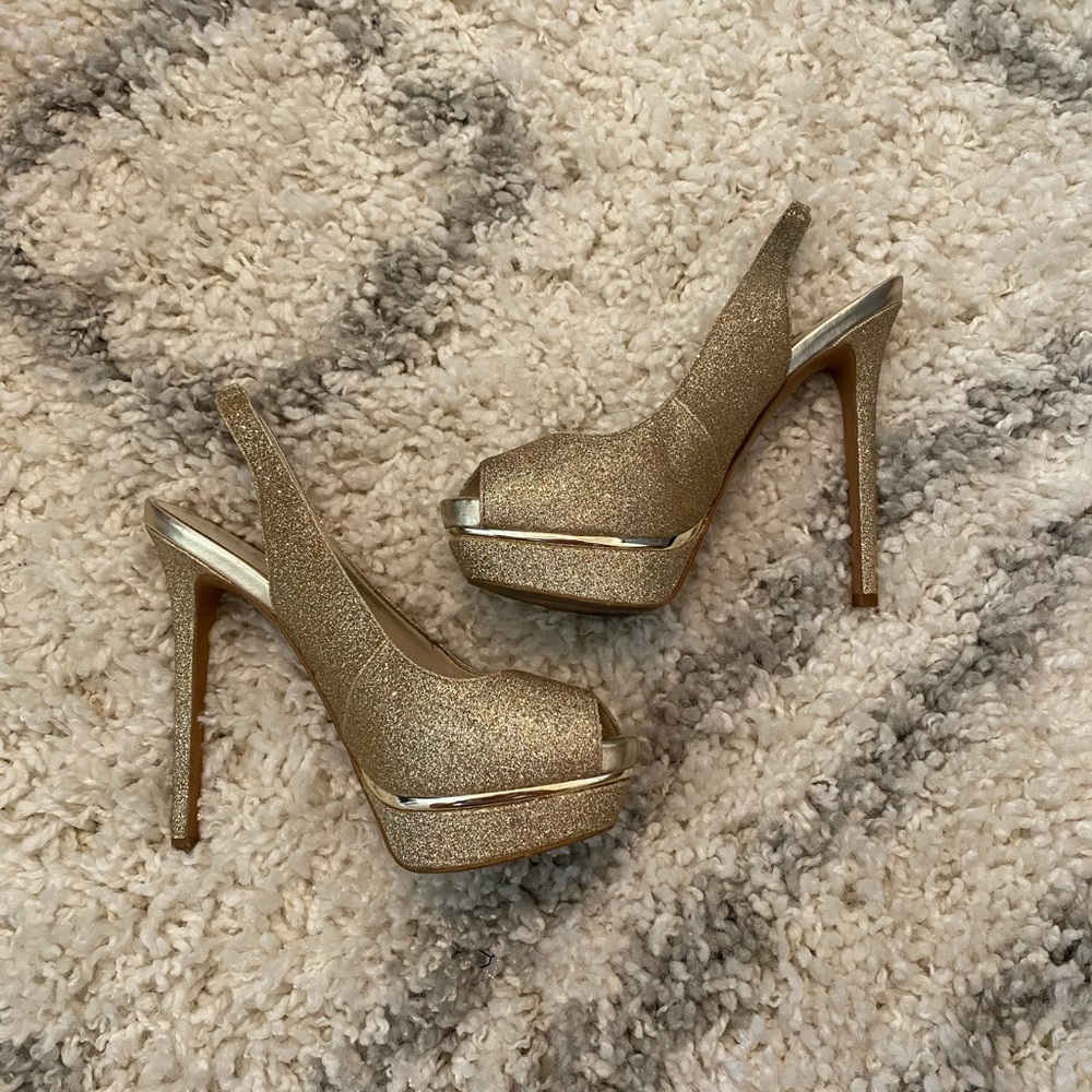 Aldo peep-toe Gold Sparkle Platform High Heel